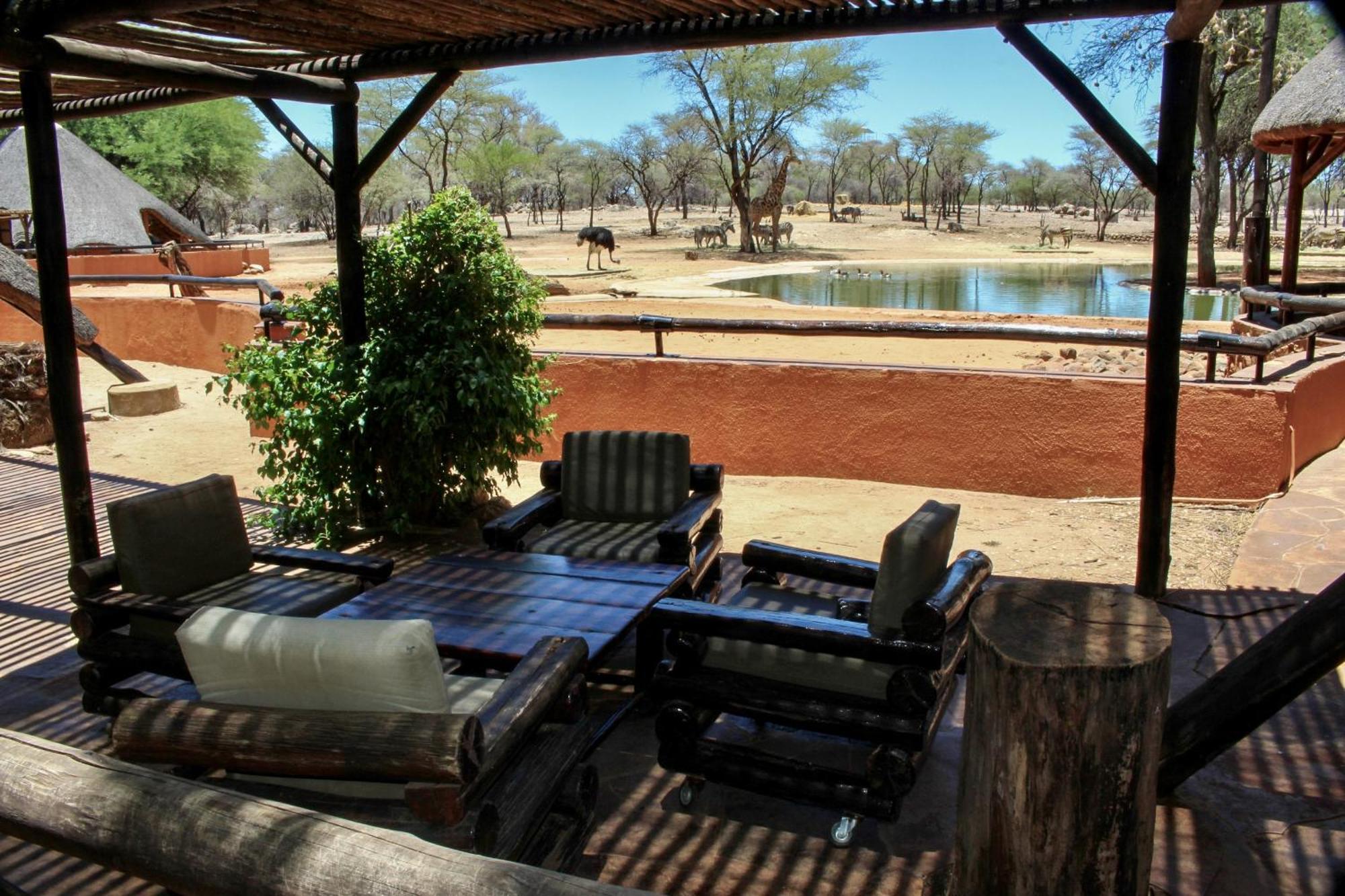 Omaruru Game Lodge Buitenkant foto